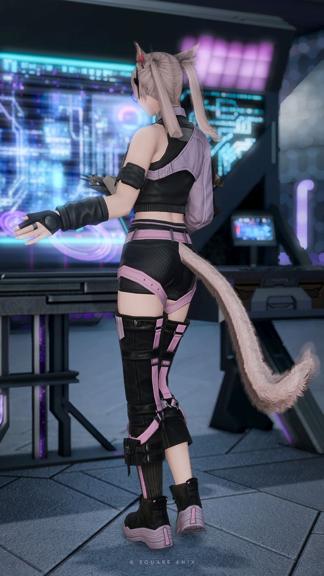 バックルーム勤務 - 2