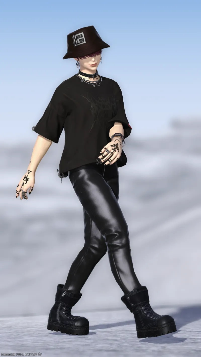 ブラックコーデ②