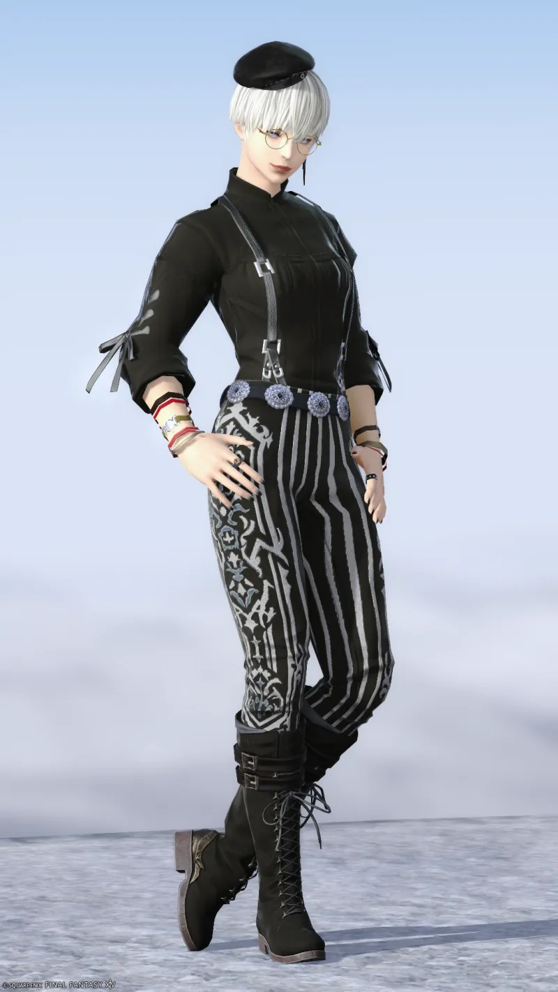 ブラックコーデ③