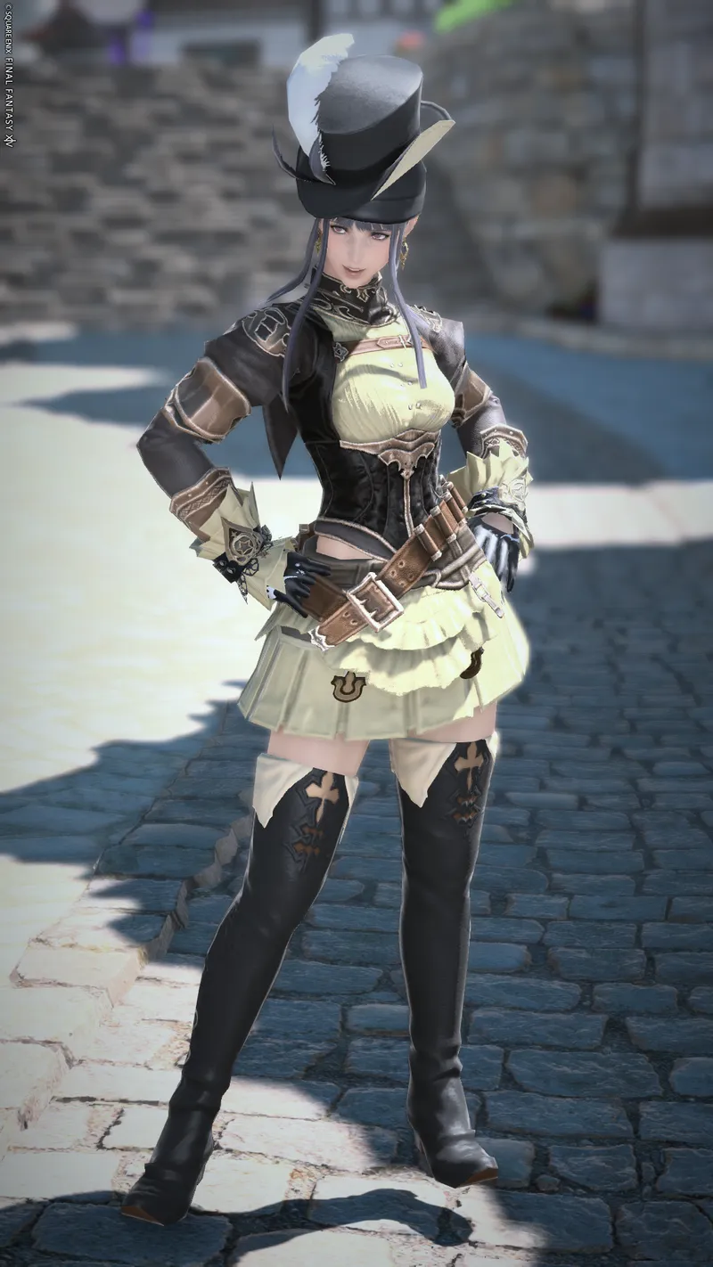 カエアンビロード・ストライカートップス