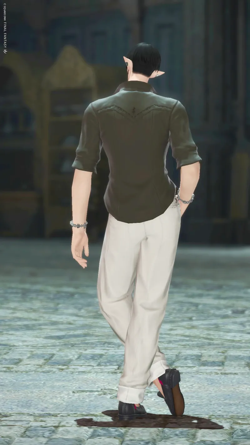 ちょっとうさんくさい男のコーデ - Alt image