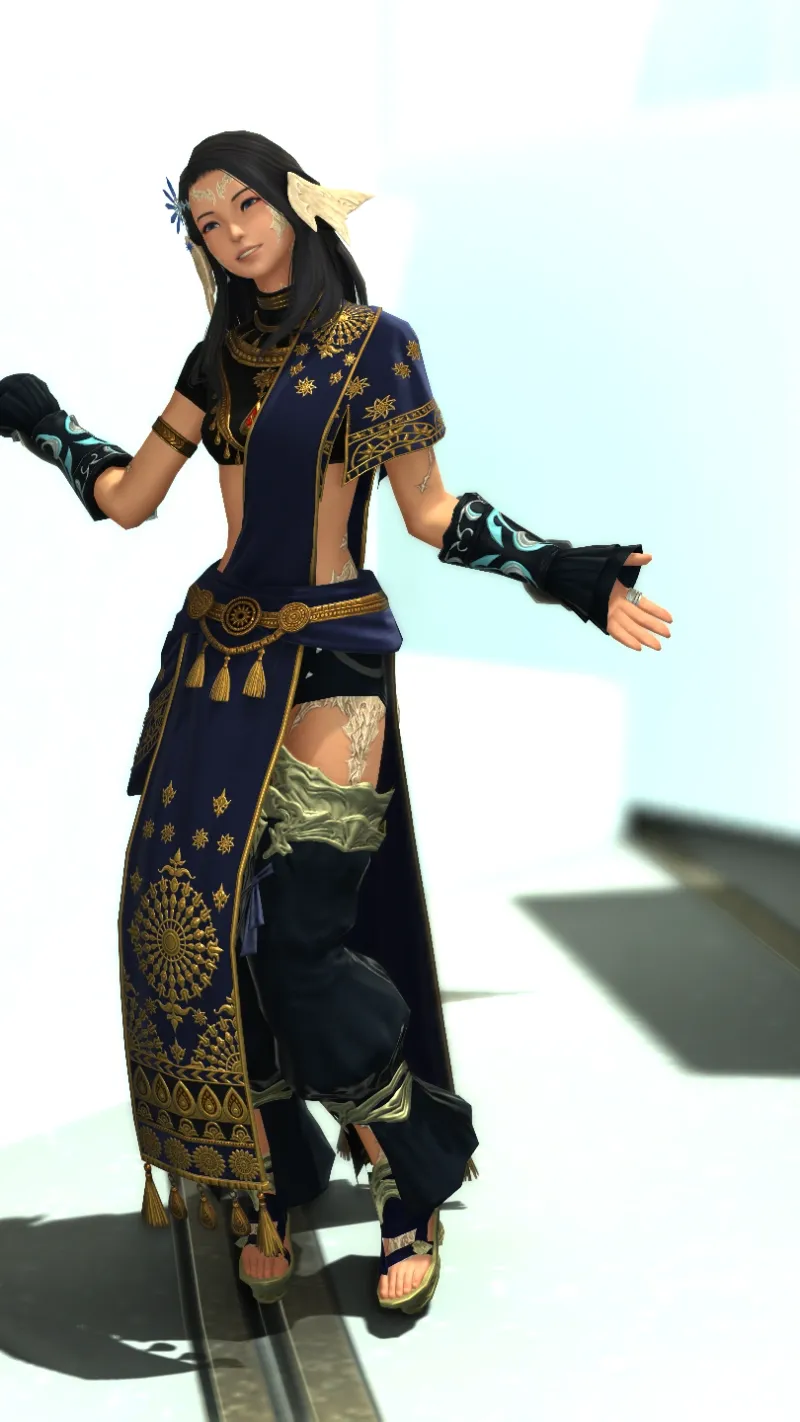 セクシーな民族衣装...