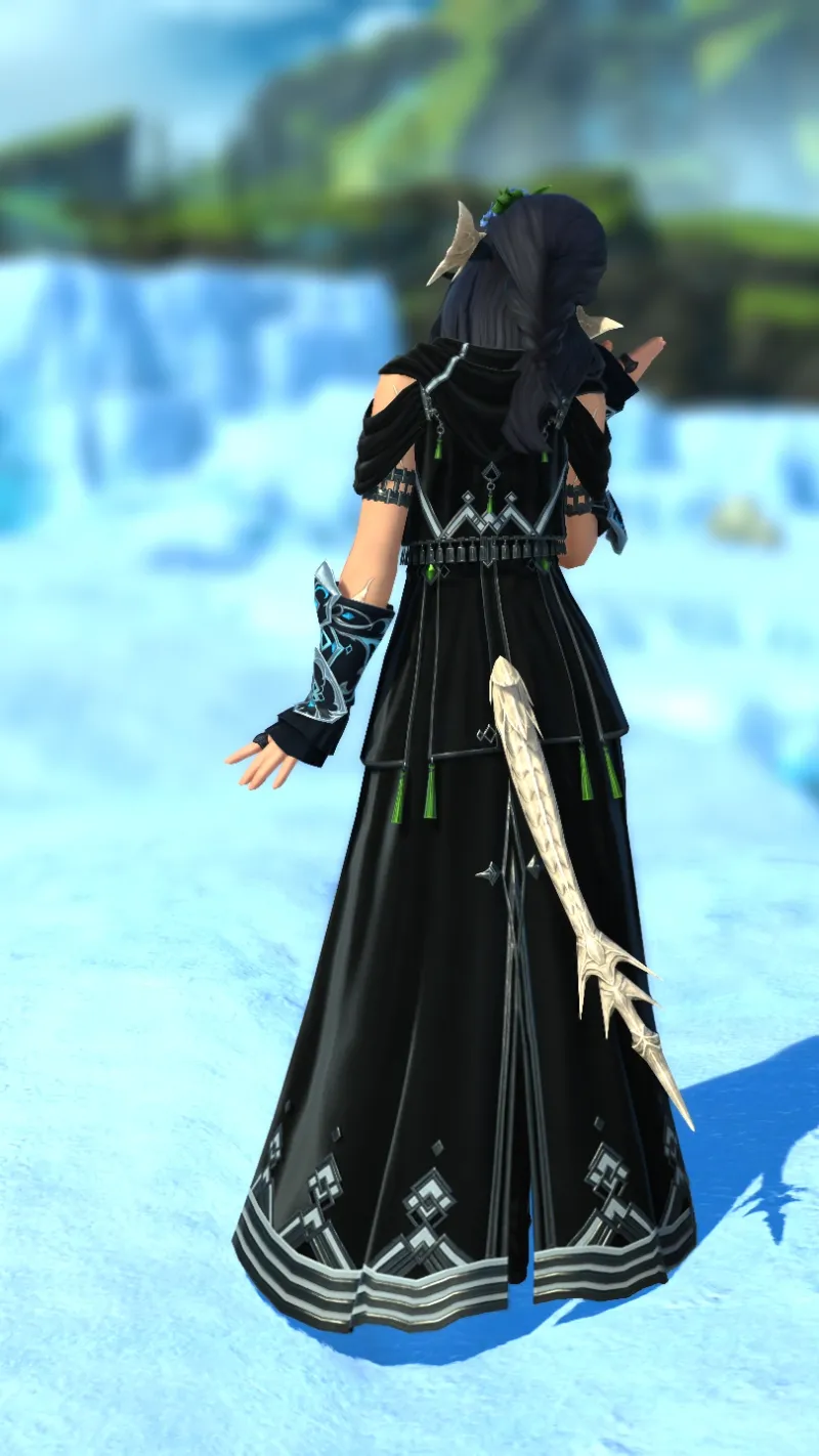 黒衣装 - Alt image